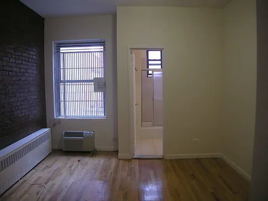 Rented by Vickers Realty | media 16