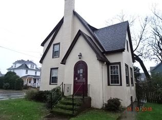 55 Larkspur St, Springfield, MA 01108