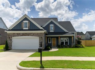 2724 Brighton Ln, Auburn, AL 36832