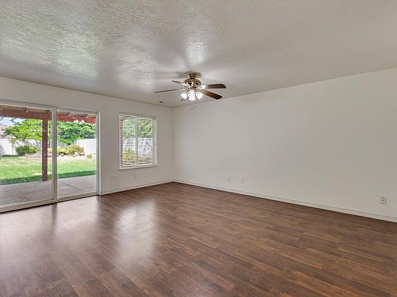 4th image of 3988 W Lennox Loop