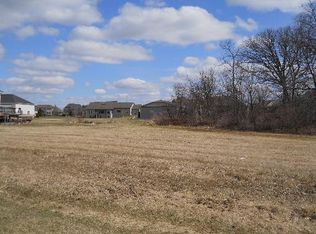 2830 Stinson St, Poplar Grove, IL 61065