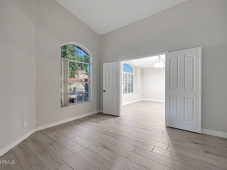 14215 N 56th Pl — Photo 33