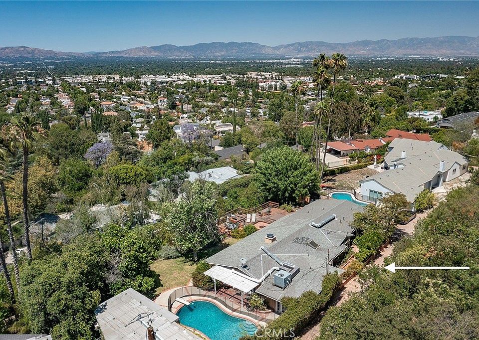 1st image of 18070 Boris Dr