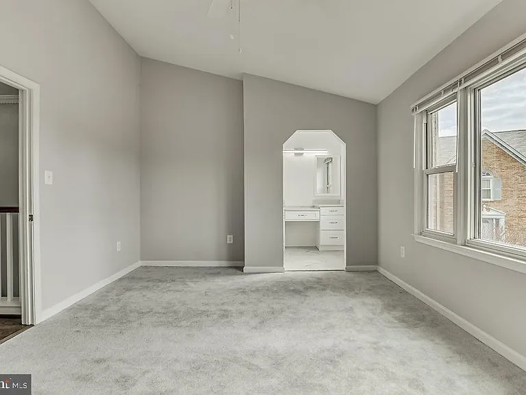 2866 Yarn Ct — Photo 21