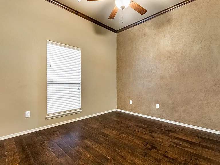 1432 Glenolde Pl — Photo 9