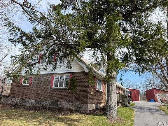 3rd image of 7084 N Street Rd