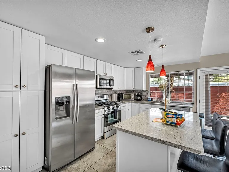 2269 McCoig Ave — Photo 10