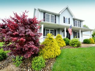 104 Greenfield Dr, Latrobe, PA 15650