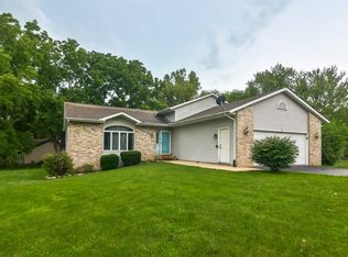 309 Redman Way SW, Poplar Grove, IL 61065