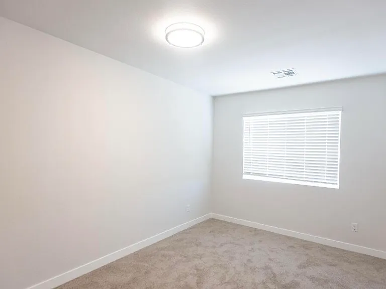 1850 N 51st St #2 — Photo 16