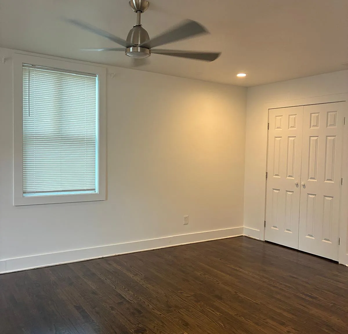 4 bed, 1500 sqft, $2,000 — Photo 4