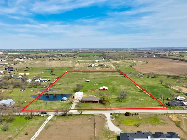 3884 Lois Rd E, Sanger, TX 76266