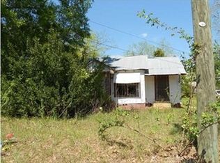 43 South St, Cuthbert, GA 39840