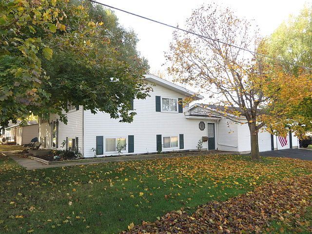 1st image of 500 Greencastle Dr