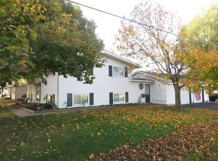 500 Greencastle Dr, Wyanet, IL 61379