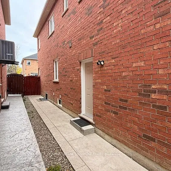 2 bed, $1,750 — Photo 2