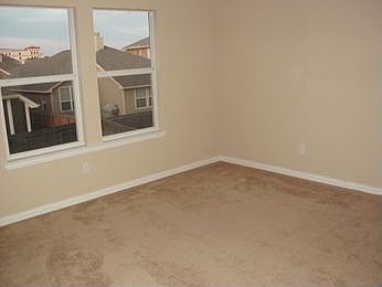 2nd image of 1605 Kittyhawk Dr