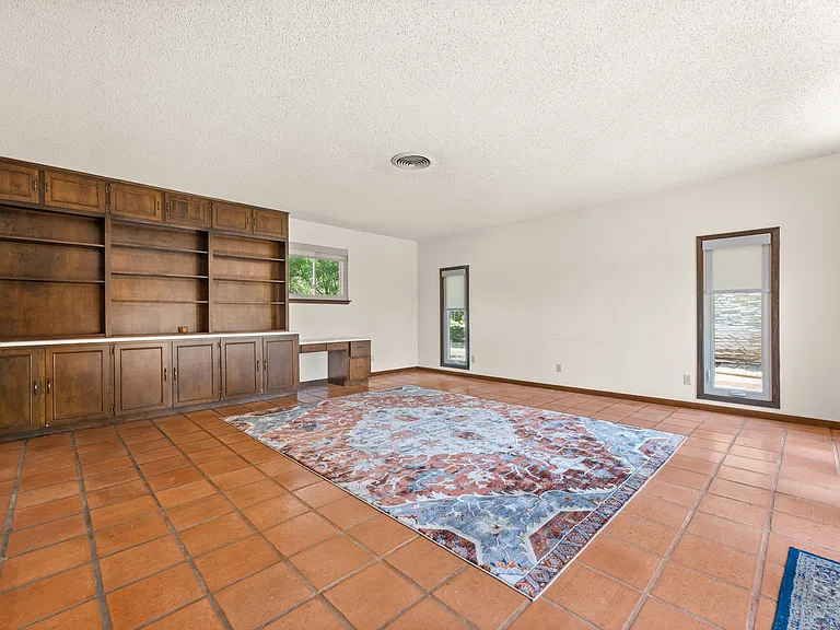 6501 Mesa Dr — Photo 14