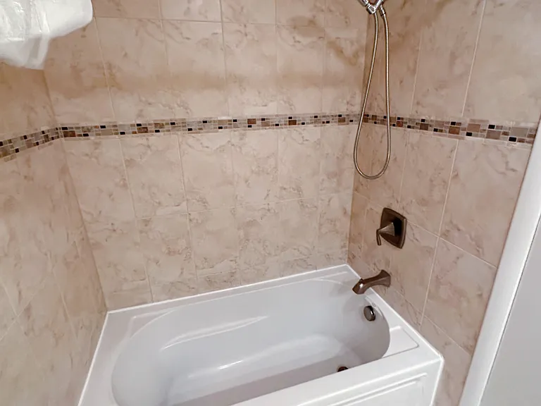 9526 Miranda Ct — Photo 15