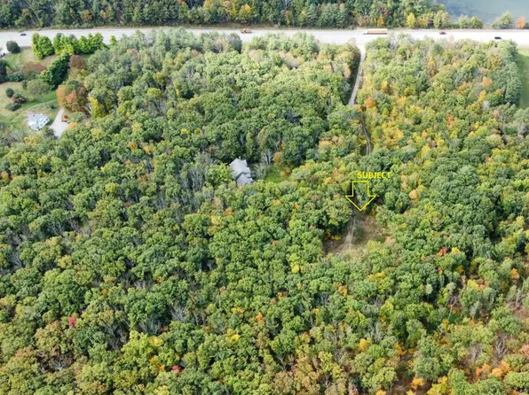 26 Lake Grove Lane, Auburn, ME 04210