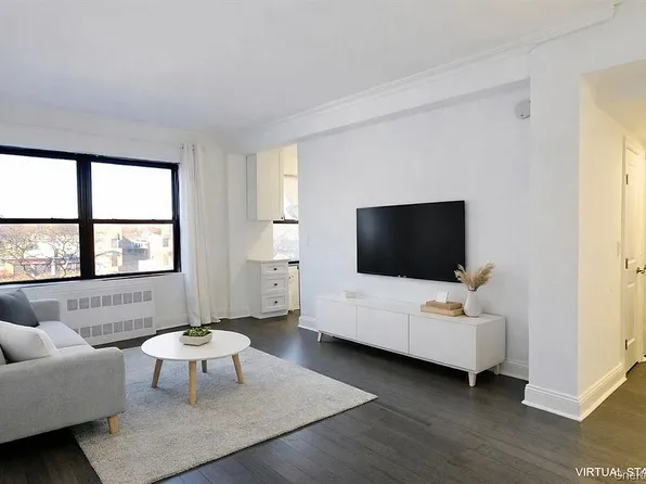 99-05 63rd Dr #3O, Rego Park, NY 11374