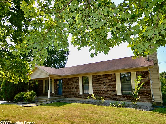 4th image of 1401 Brooks Hill Rd