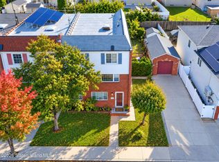 369 Fanning St, Staten Island, NY 10314