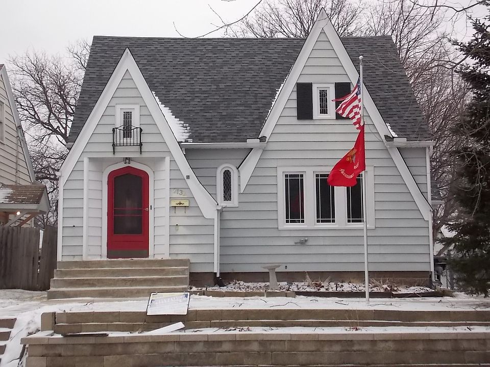 Street view hides the space!