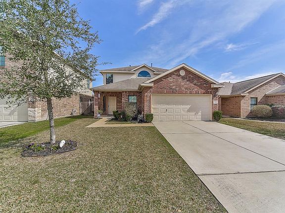 2nd image of 23530 Plantation Pines Ln