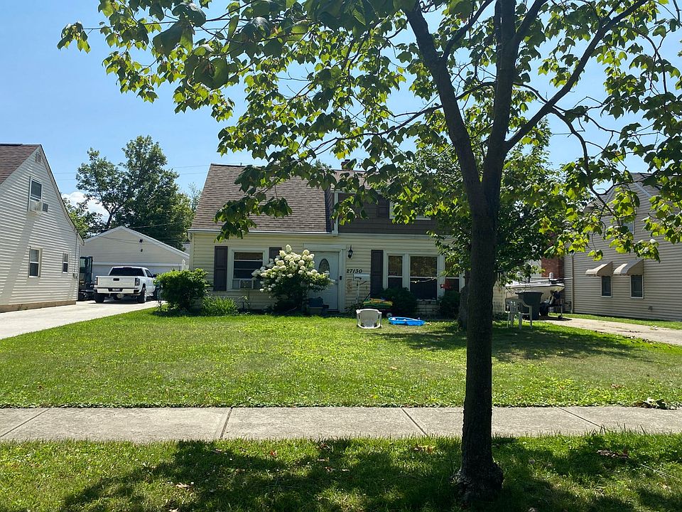 1st image of 27130 Drakefield Ave