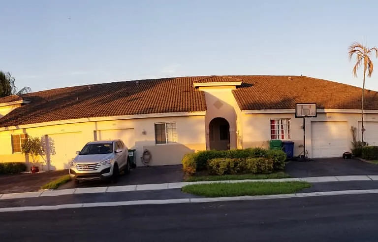 1861 SW 116th Way — Photo 9
