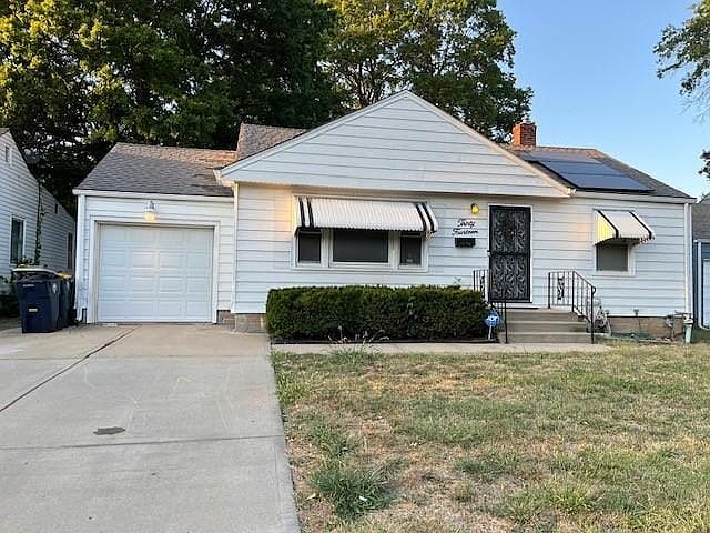 1st image of 3014 E Meyer Blvd