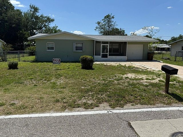 1st image of 13813 5th St
