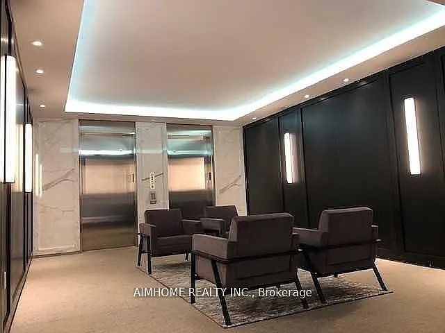488 University Ave #5103 — Photo 6
