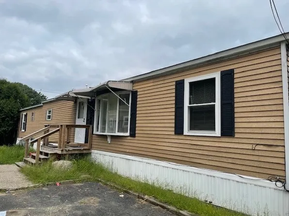 266 Newbury St #20, Peabody, MA 01960