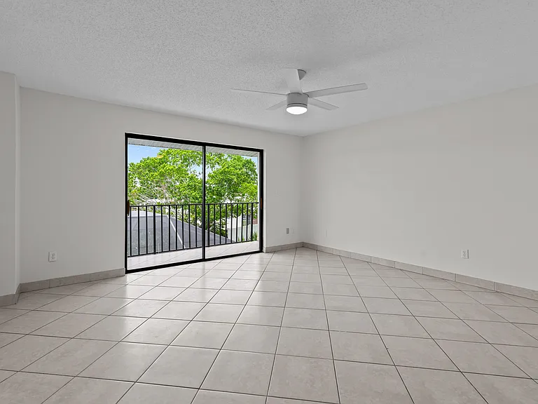 1706 Sandy Cir #1 — Photo 19