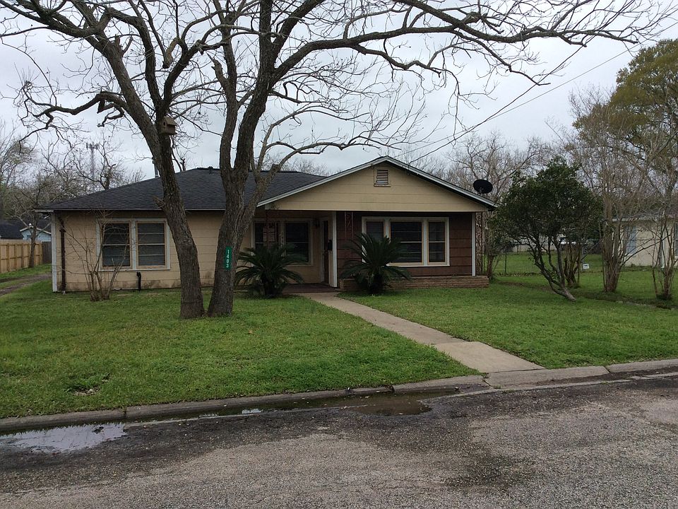 1st image of 1403 E Park Ave