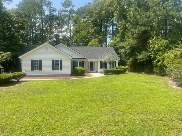 208 Shore Rush Dr, Pawleys Island, SC 29585
