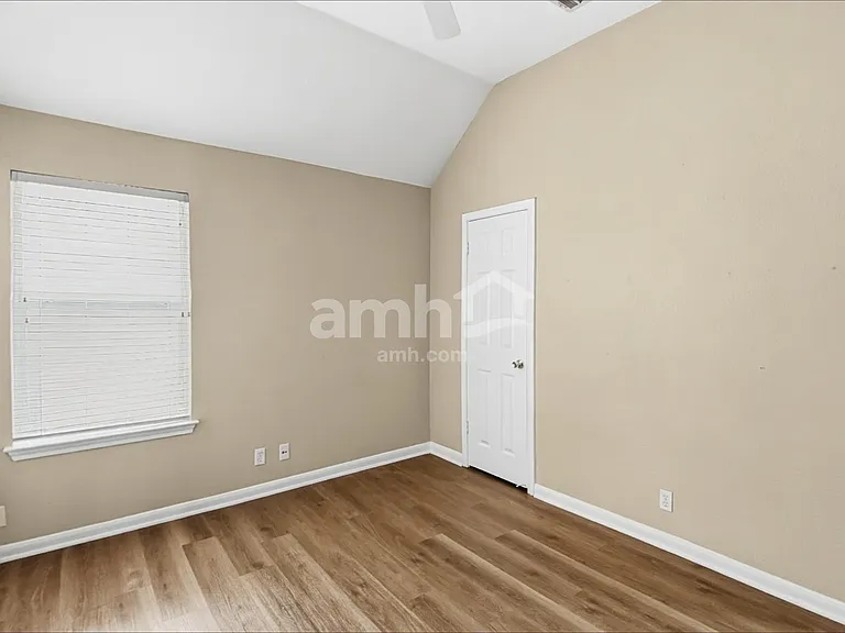 2116 Faldo Ln — Photo 16