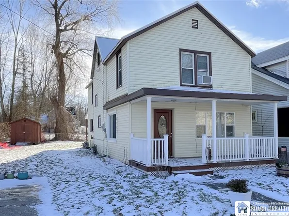 69 W Duquesne St, Celoron, NY 14720