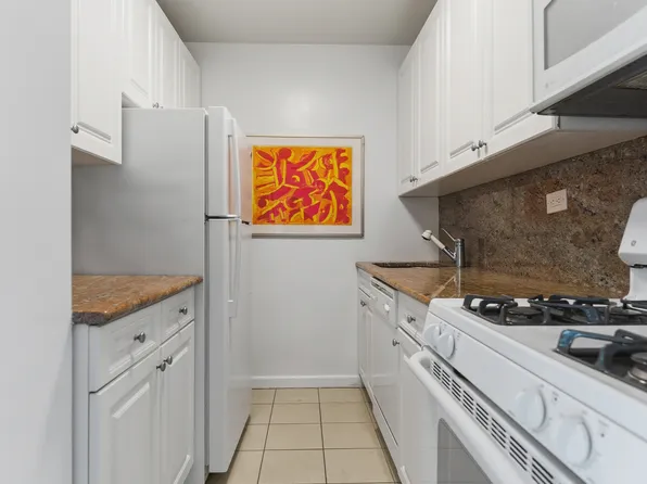 140 West End Avenue image 7 of 14