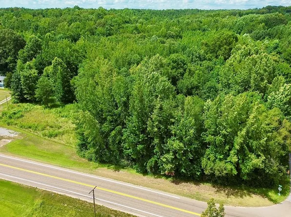 65 Sandy Point Rd, Camden, TN 38320