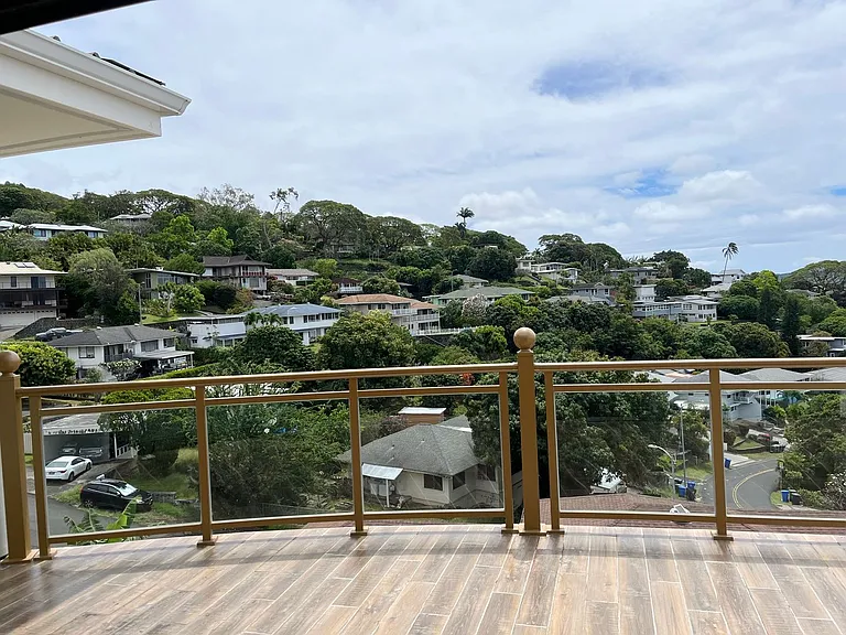 2045 Mott Smith Dr — Photo 15