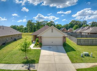 7967 Allen Glen Ln, Olive Branch, MS 38654