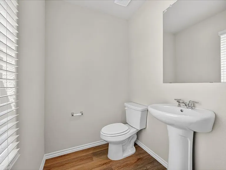 5568 Corduroy Rd — Photo 14