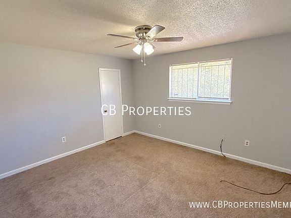 3rd image of 5655 Myers Rd
