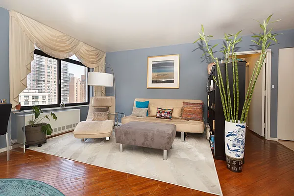Sold by Owner | media 1