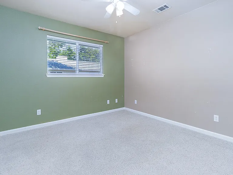 2948 Leland Ave — Photo 18