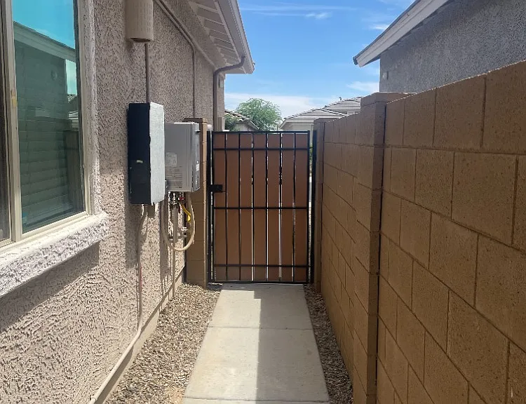 16820 W Echo Ln — Photo 31