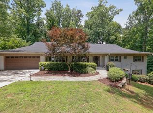 25 Michelle Cir NE, Sandy Springs, GA 30342